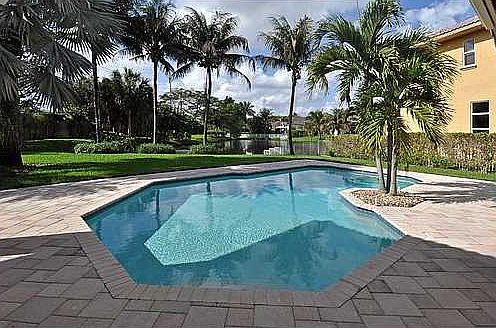 3rd image of 11051 Canary Island Ct