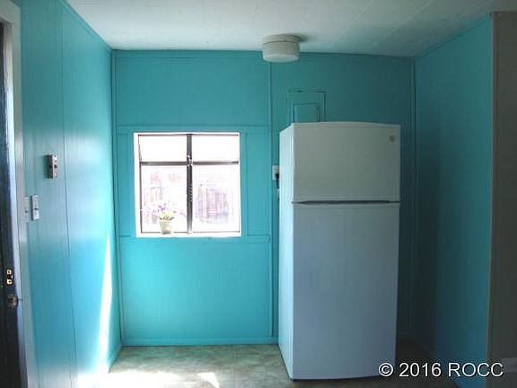 3rd image of 204 Essex St