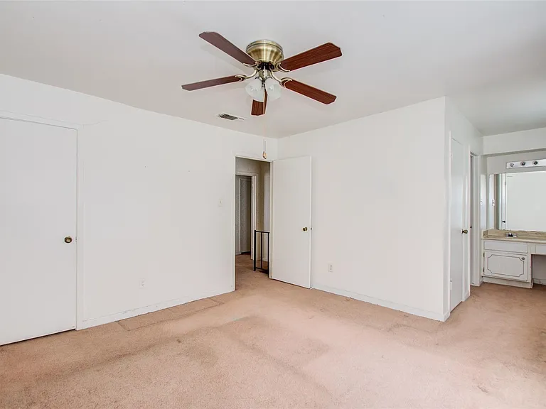 4124 Belle Park Dr #E — Photo 18