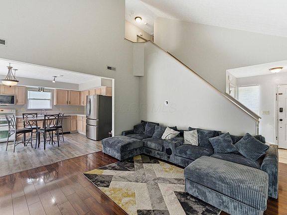 3rd image of 2607 Northwold Rd
