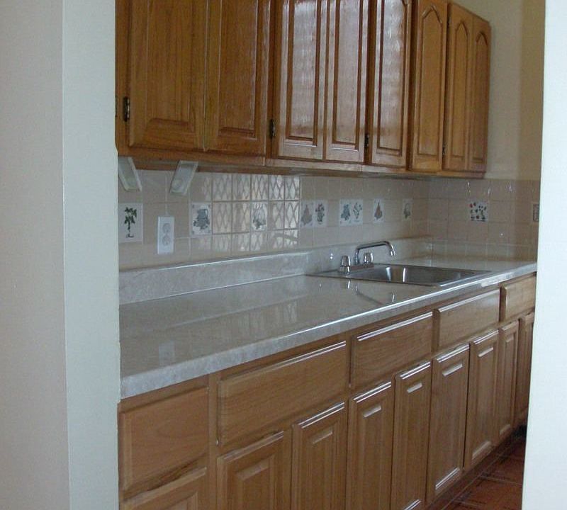 1st image of 483 Park Pl APT 3R