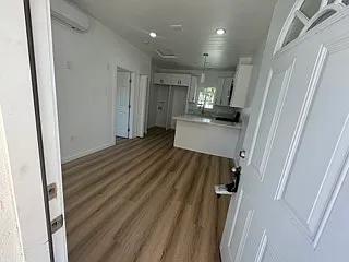 7018 Milton Ave — Photo 6