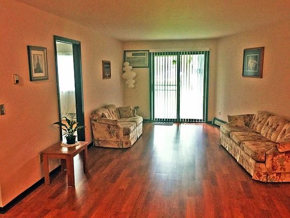 3rd image of 2930 Blaisdell Ave APT 134