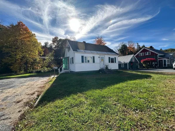 35 Fairground Road, Brattleboro, VT 05301