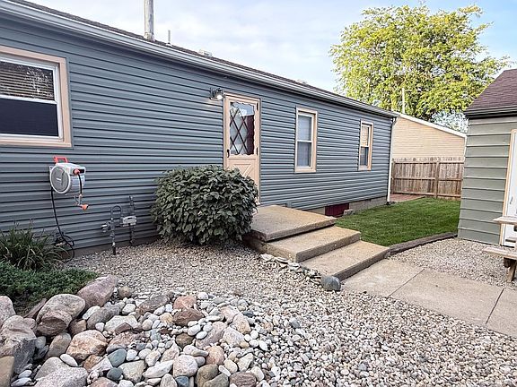 5th image of 2217 W Alto Rd