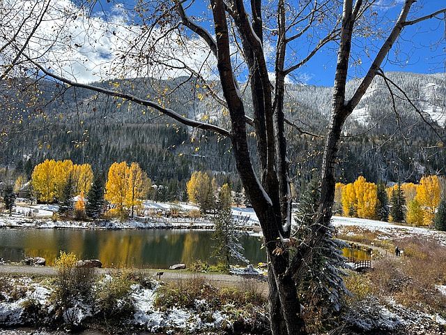 Fall photo of Big Horn Pond from balcony.