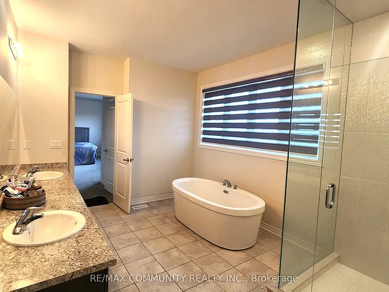 58 Catering Rd #MAIN — Photo 24