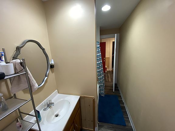 5th image of 905 W Gompers Ave APT F