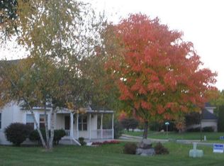 6352 Fallbrook Rd, Eden Prairie, MN 55344