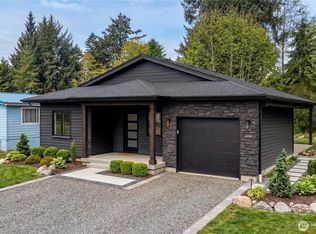 522 W Newell St, Westport, WA