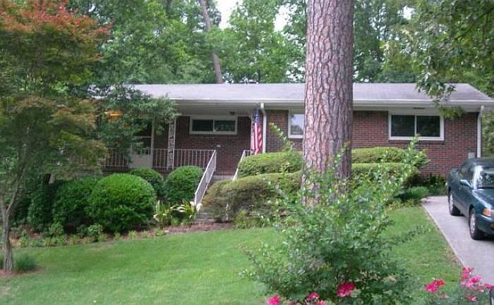 FRONT YARD View