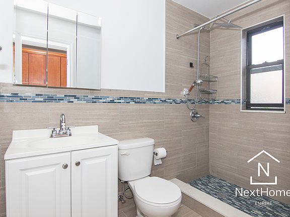 4th image of 23-38 38th St #1F