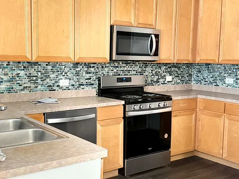 1858 S Fallbrook Dr — Photo 10
