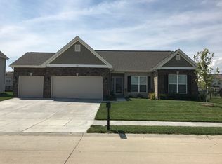 833 Bluff Ridge Ln, Shiloh, IL 62221