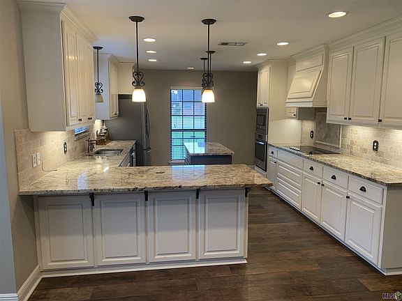 3rd image of 18147 Burnham Way