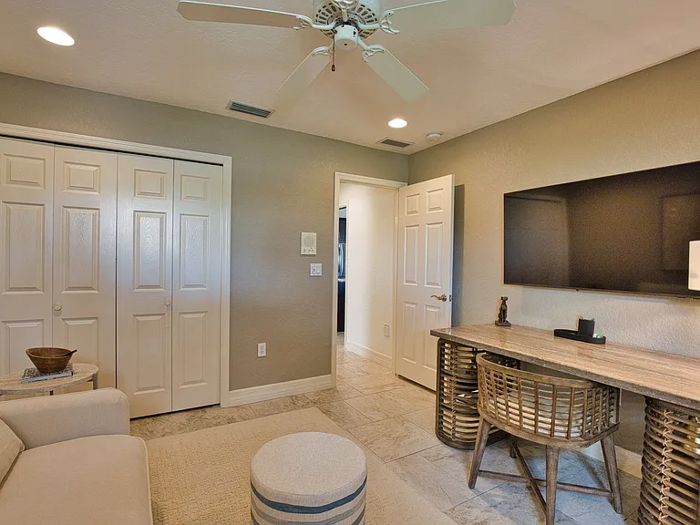 630 Khyber Ln — Photo 42