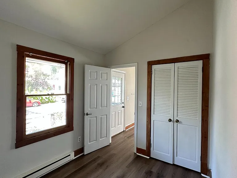 8727 D St — Photo 9