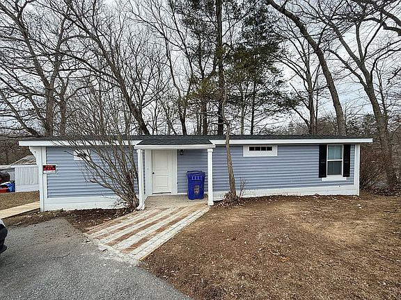 2nd image of 205 Maddy Dr