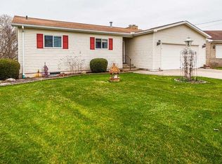 185 Claremont Cir, Brooklyn, MI 49230