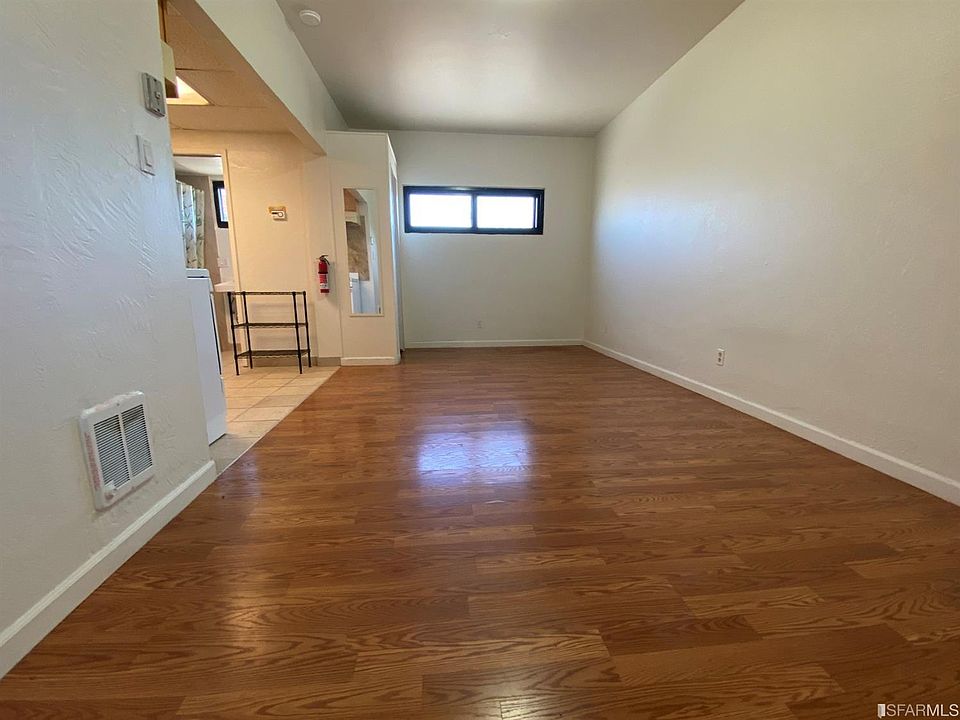 1st image of 841 2nd Ave APT 6
