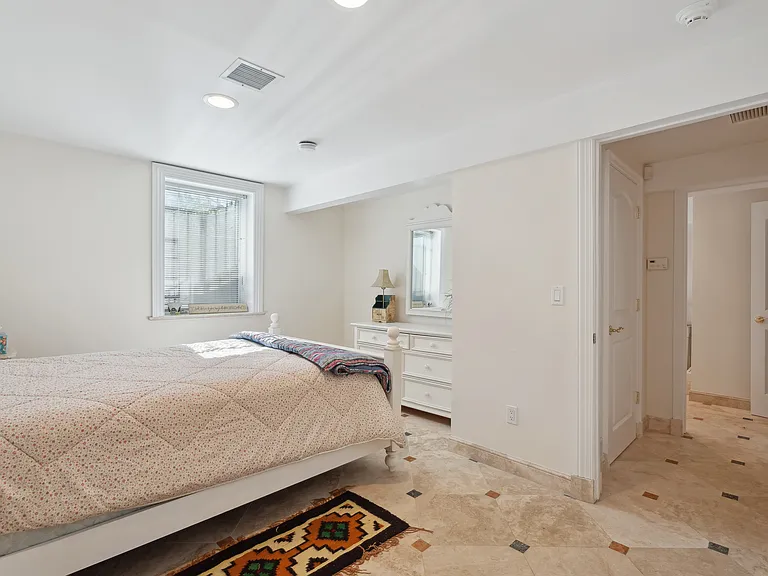 5 Goose Glen Ct — Photo 18