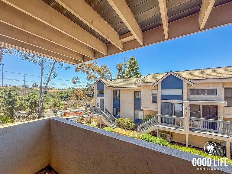 3731 Balboa Ter #B — Photo 11