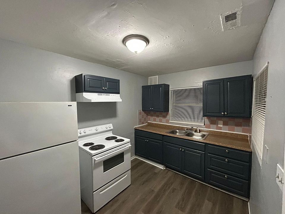 2021 10th St S, Saint Petersburg, FL 33705 | Zillow