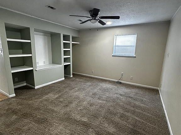 2nd image of 3003 Avenue O Unit B