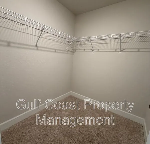 4865 Manila Ave — Photo 30