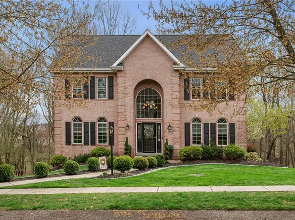 510 Day Star Ct, Cranberry Township, PA 16066