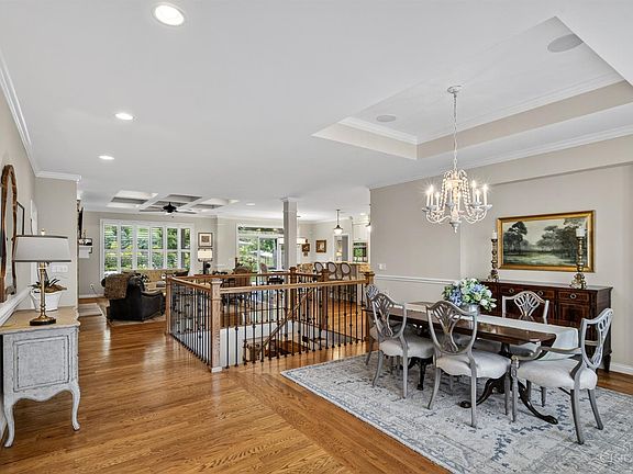 3rd image of 6730 Daniels Walk
