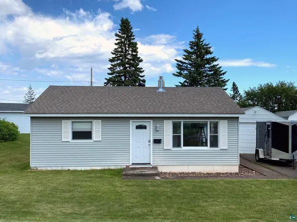 11 Charles Cir, Silver Bay, MN 55614