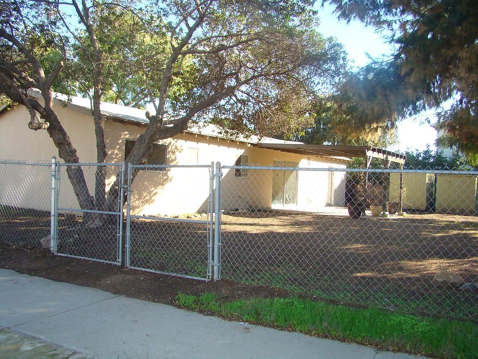 2nd image of 766 Parkbrook St