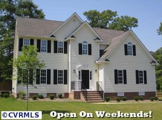 8005 Frostick Ct, Richmond, VA