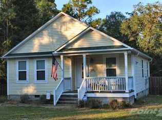 178 Sycamore Rd, Southport, NC 28461