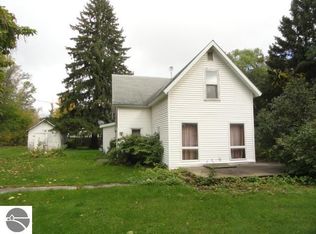 6298 W Airline Rd, Weidman, MI 48893