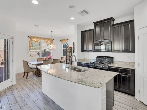 7728 Eastham Bay Ave, Las Vegas, NV 89179