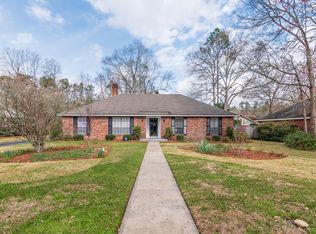 1303 Sandlewood Dr, Hattiesburg, MS 39402