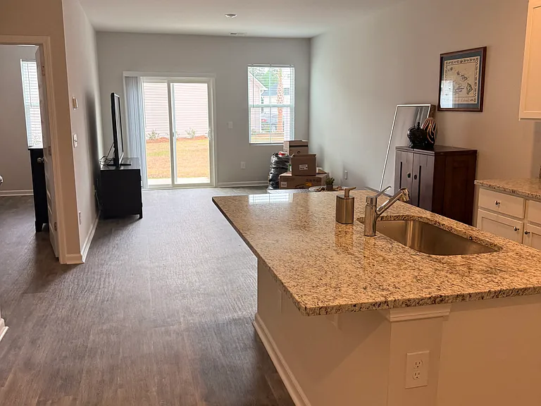142 Talladega Dr — Photo 12