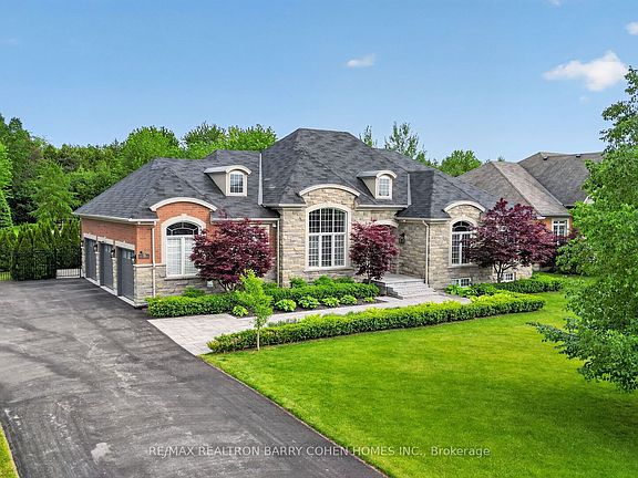 2nd image of 9 Wolford Ct