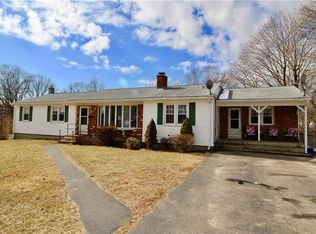 3 Mohegan Trl, Westerly, RI 02891