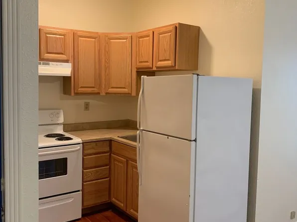 Harborview Apartments