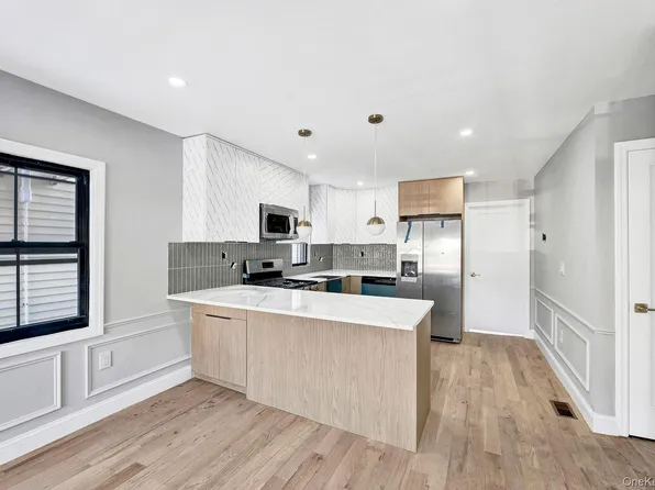 9318 Foster Avenue, Brooklyn, NY 11236