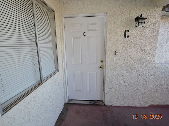 2nd image of 5267 Del Gado Dr #C