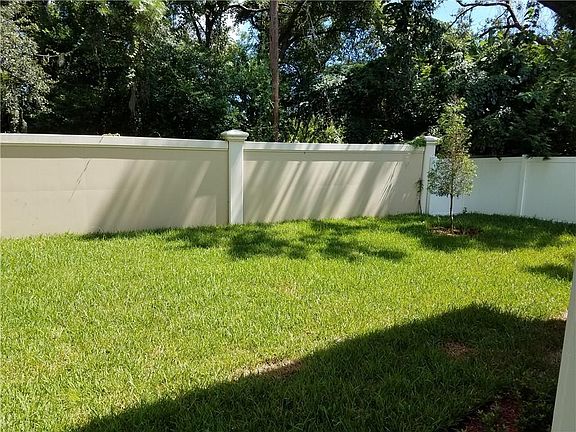 5th image of 1938 Amelia Oaks Dr