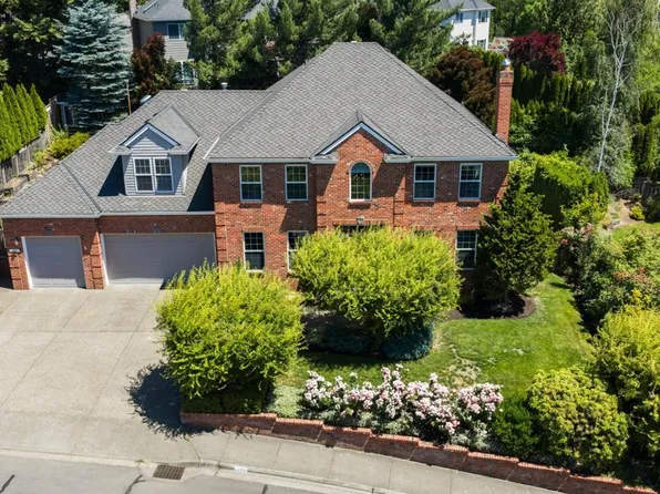 12892 NW Lorraine Dr, Portland, OR 97229