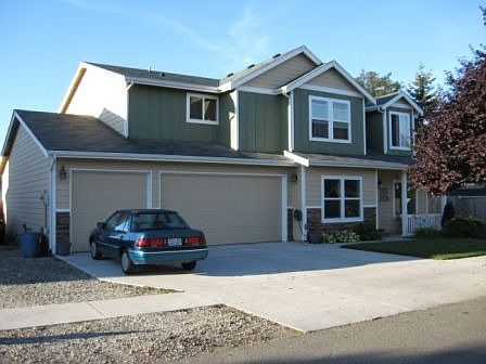 1st image of 805 Mountain Aire Ln NW