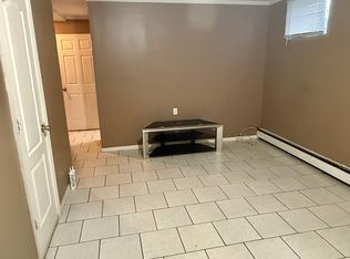 11542 Marsden St, Jamaica, NY 11434