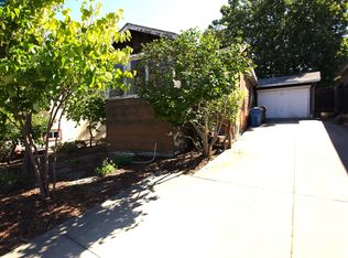 2136 Monterey Ave, Martinez, CA 94553