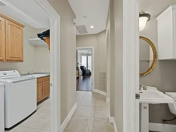 10700 Hastings Ln — Photo 21